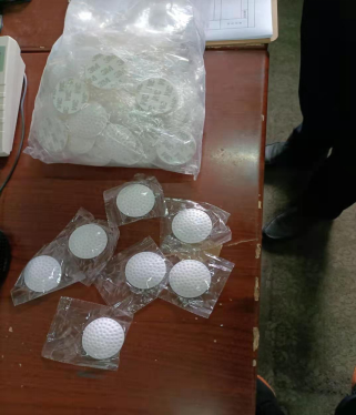小細節(jié)大心思  ——廣豐美郡管理處為業(yè)主安裝防撞墊